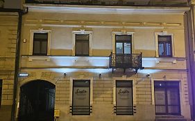 Apartament w Centrum z Jacuzzi, prywatny parking klimatyzacja 3